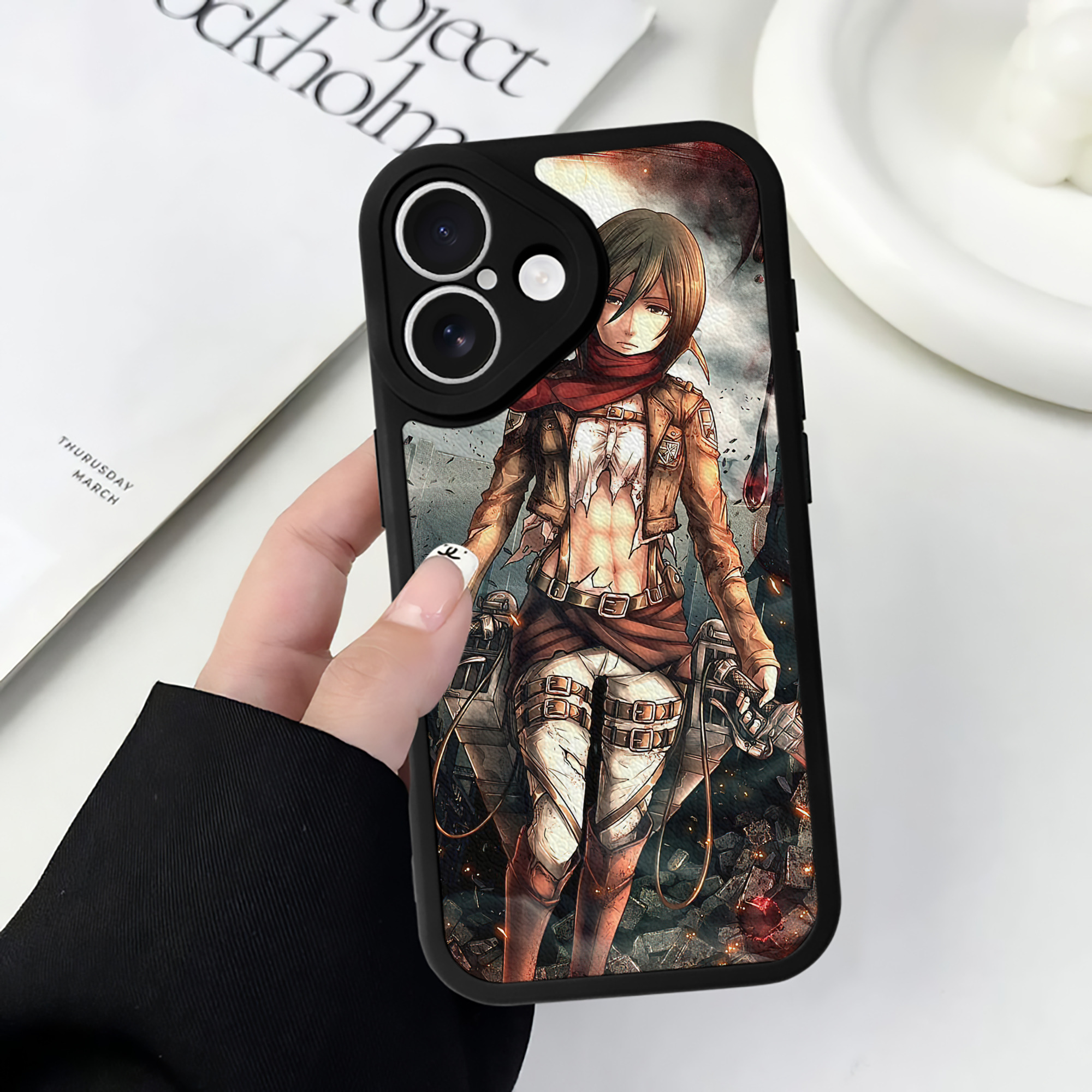 （画像用） 進撃の巨人 Attack on Titan 【iPhone 16シリーズ対応】シリコンスマホケース（レザー調） 材質：シリコン
